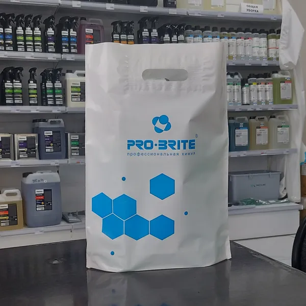 Пакет с логотипом "Pro-Brite"